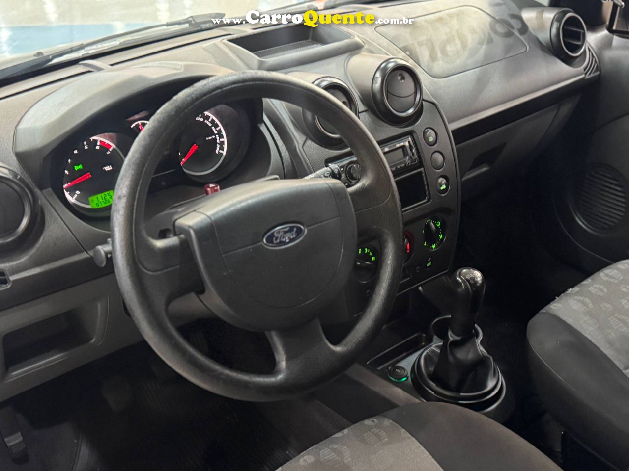 FORD FIESTA 1.0 ROCAM HATCH 8V 2014 - Loja