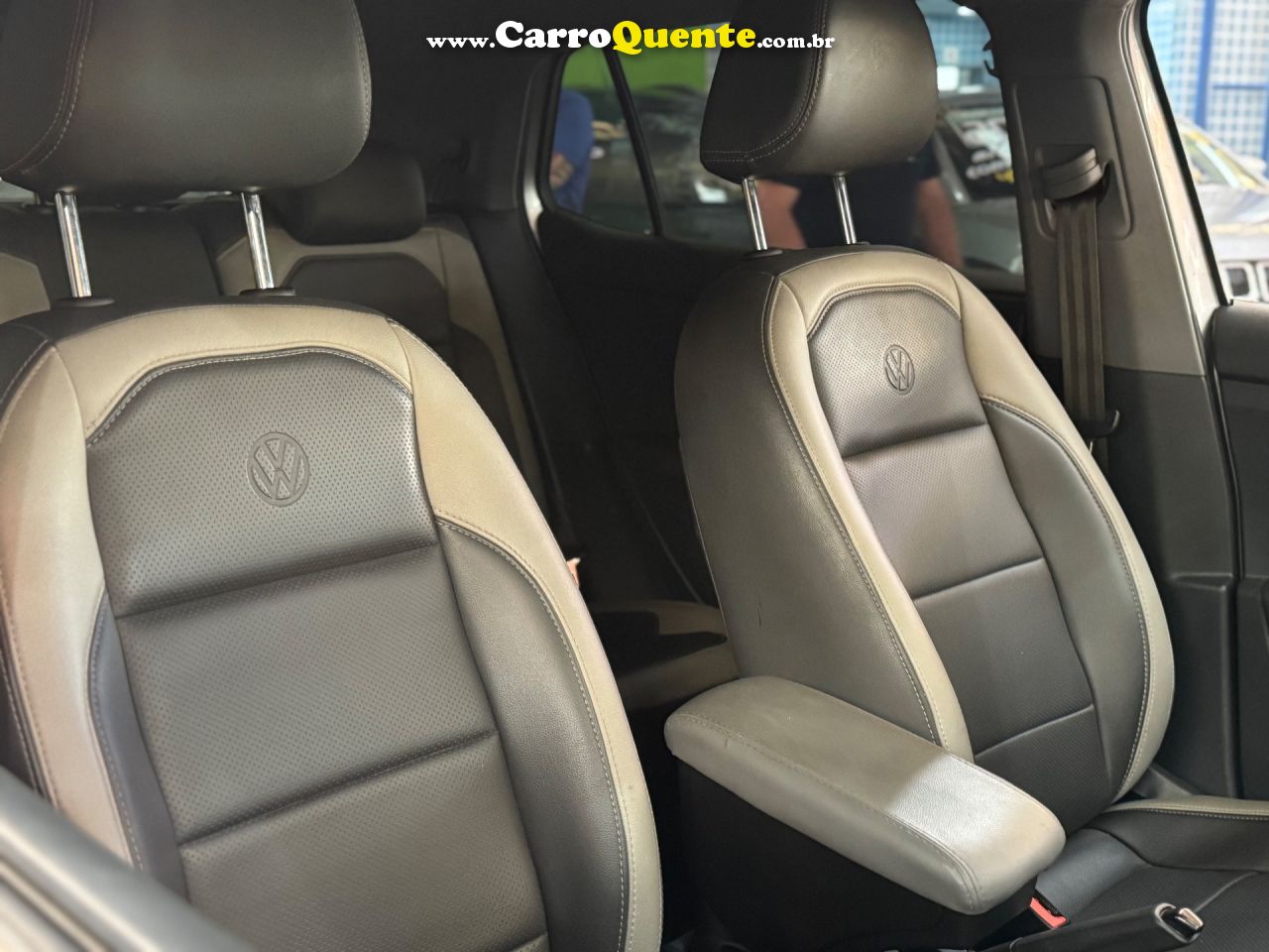 VOLKSWAGEN T-CROSS 1.0 200 TSI TOTAL SENSE 2022 - Loja