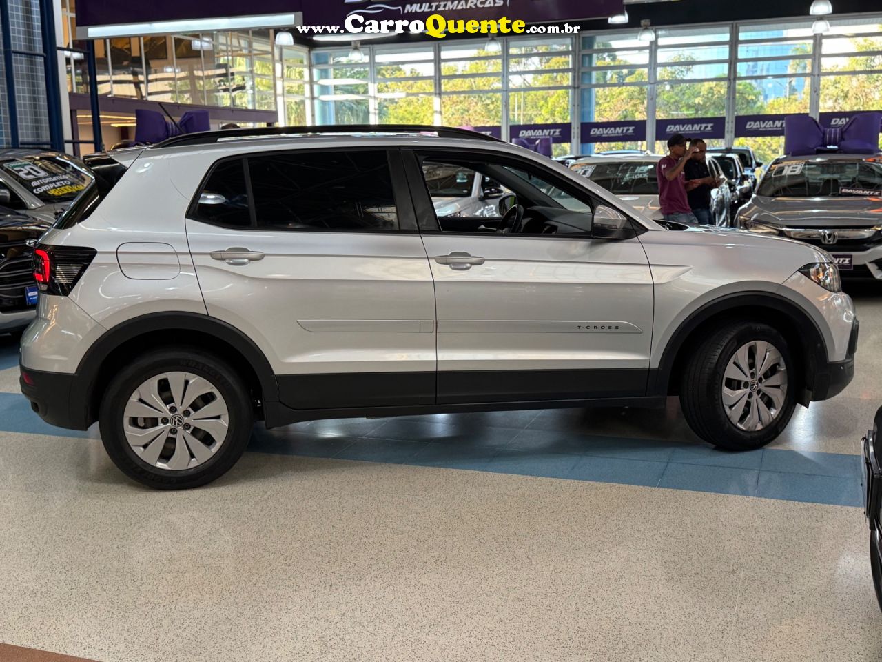 VOLKSWAGEN T-CROSS 1.0 200 TSI TOTAL SENSE 2022 - Loja