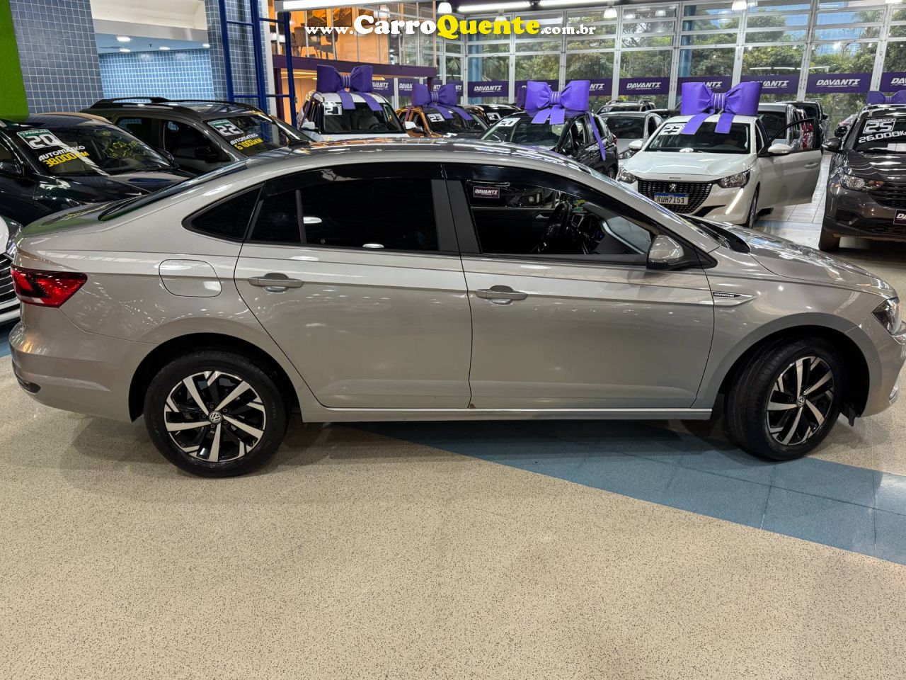 VOLKSWAGEN VIRTUS 1.0 200 TSI COMFORTLINE 2022 - Loja