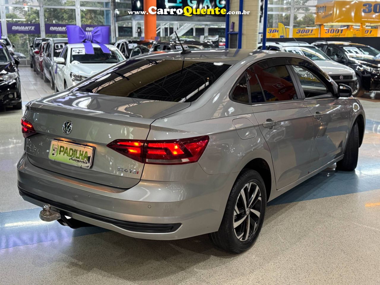 VOLKSWAGEN VIRTUS 1.0 200 TSI COMFORTLINE 2022 - Loja