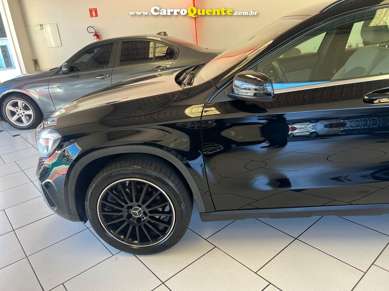 MERCEDES-BENZ GLA 200 1.6 CGI STYLE 7G-DCT 2020 - Loja