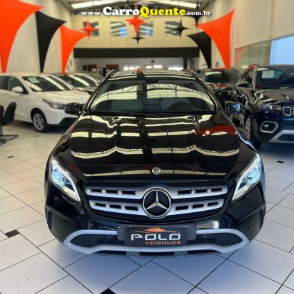 MERCEDES-BENZ GLA 200 1.6 CGI STYLE 7G-DCT 2020