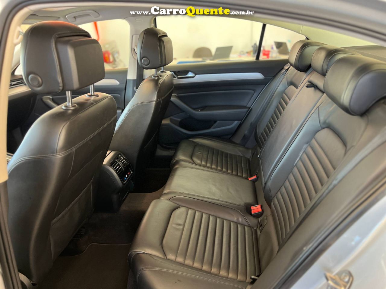 VOLKSWAGEN PASSAT 2.0 16V TSI BLUEMOTION HIGHLINE DSG 2018 - Loja