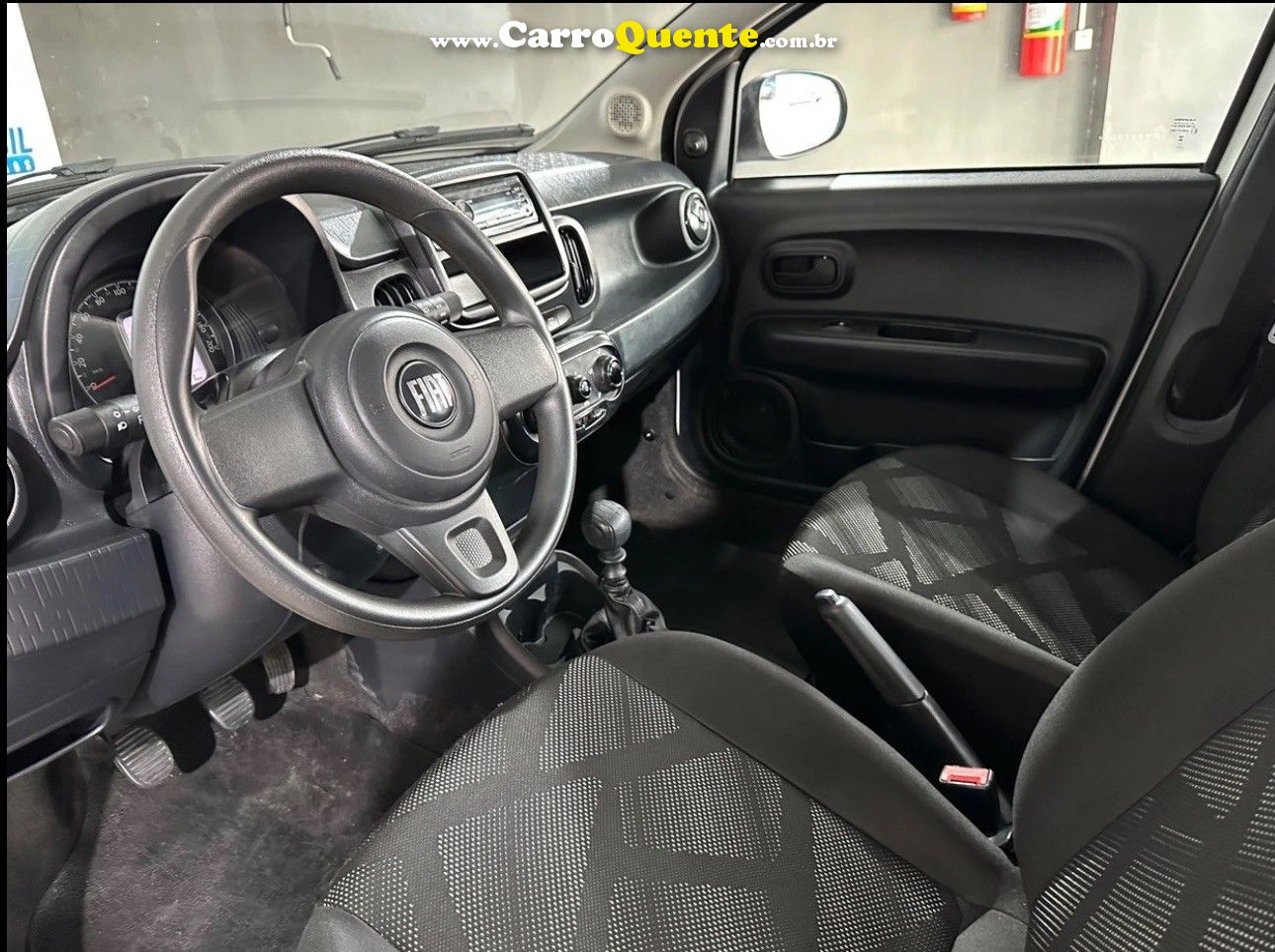 FIAT MOBI 2025 - Loja