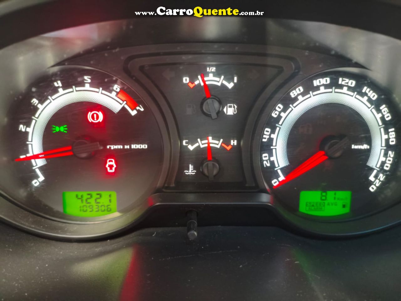 FORD   ECOSPORT XLT 2.0 2.0 FLEX 16V 5P AUT.   PRATA 2011 2.0 FLEX - Loja