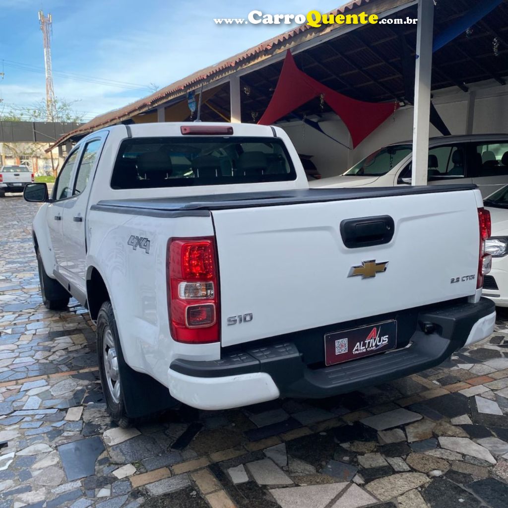 CHEVROLET   S10 PICK-UP LS 2.8 TDI 4X4 CD DIES. MEC.   BRANCO 2023 2.8 DIESEL - Loja