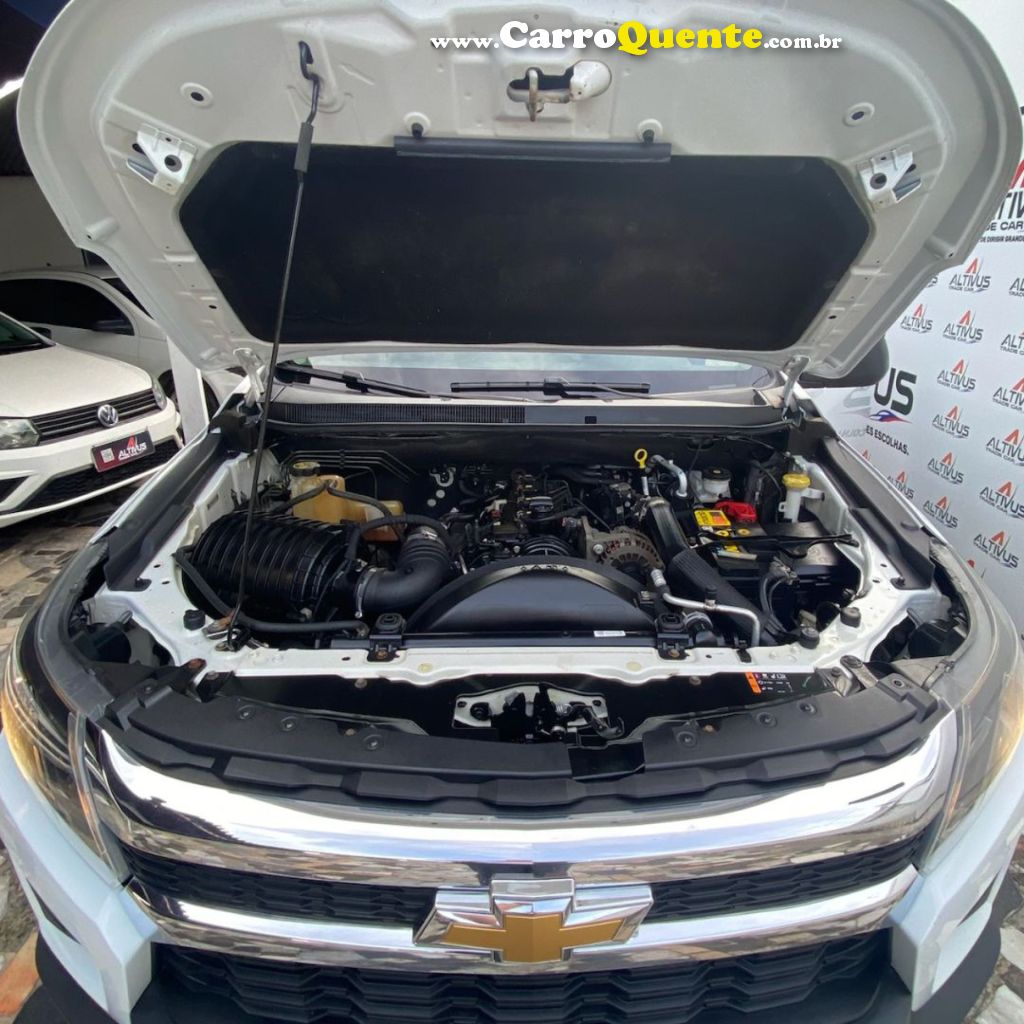 CHEVROLET   S10 PICK-UP LS 2.8 TDI 4X4 CD DIES. MEC.   BRANCO 2023 2.8 DIESEL - Loja