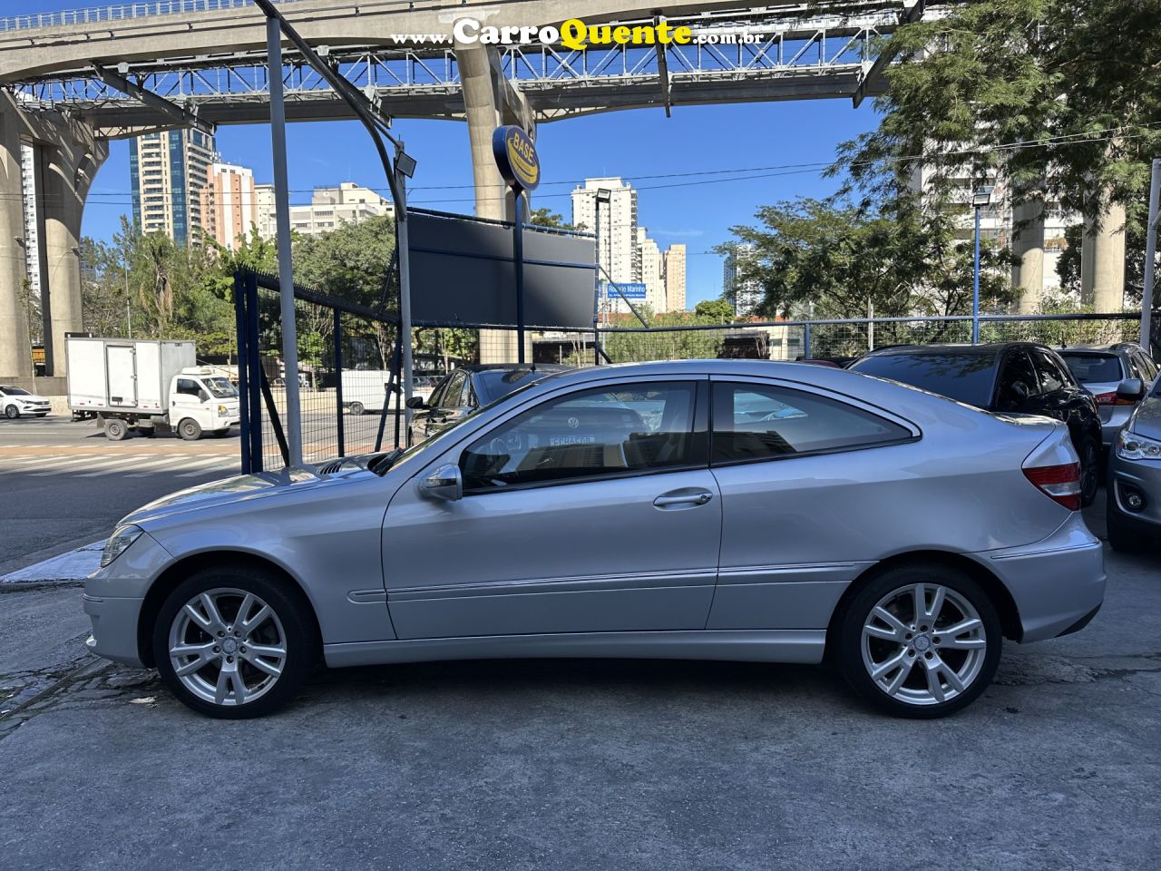 MERCEDES-BENZ   CLC 200 KOMPRESSOR 1.8 184CV AUT.   PRATA 2010 1.8 T GASOLINA - Loja