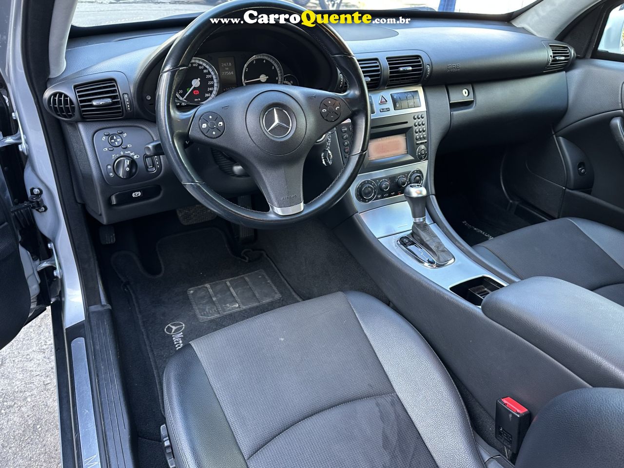 MERCEDES-BENZ   CLC 200 KOMPRESSOR 1.8 184CV AUT.   PRATA 2010 1.8 T GASOLINA - Loja
