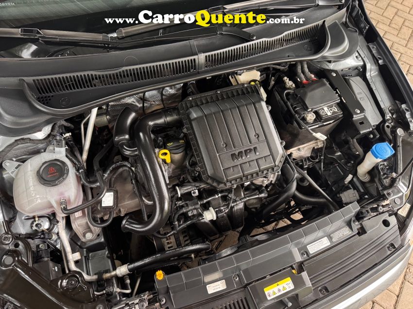 Volkswagen POLO 1.0 MPI TRACK MANUAL - Loja