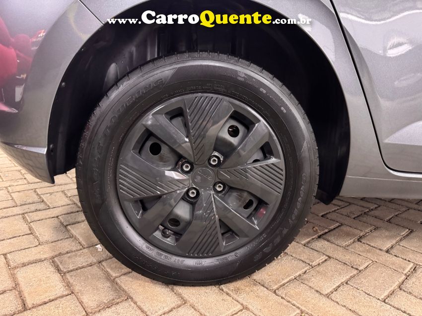 Volkswagen POLO 1.0 MPI TRACK MANUAL - Loja