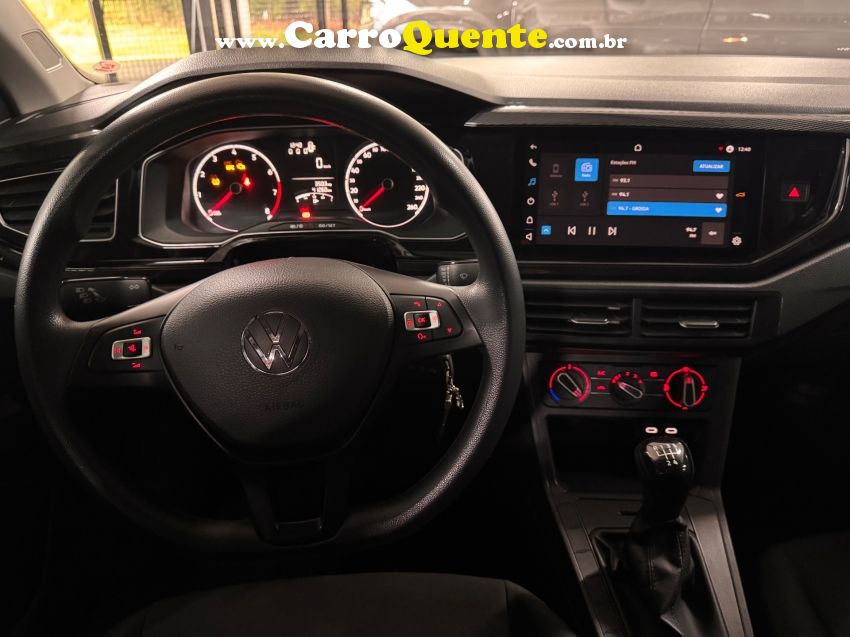 Volkswagen POLO 1.0 MPI TRACK MANUAL - Loja