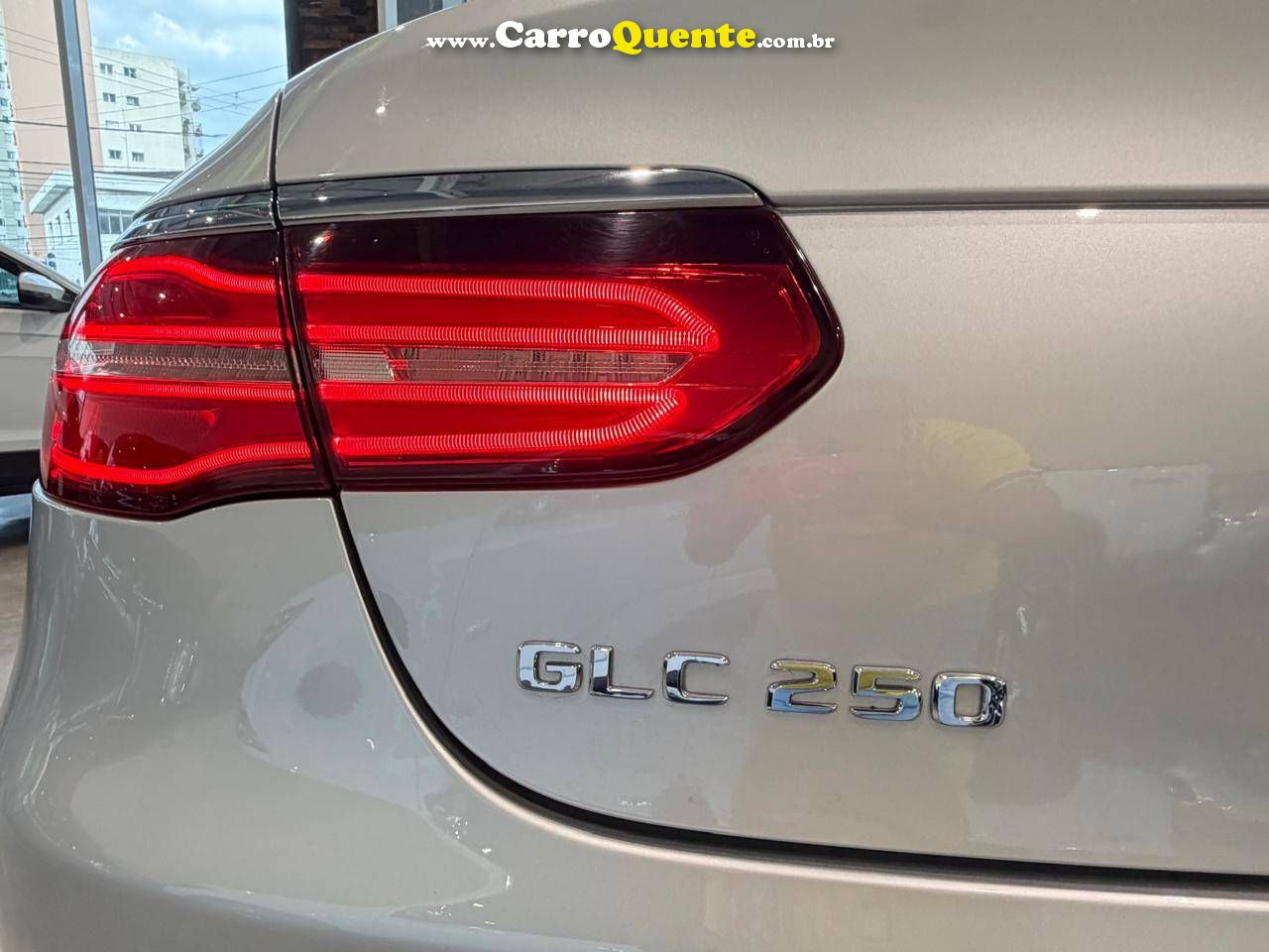 MERCEDES-BENZ GLC 250 2.0 CGI COUPE 2017 - Loja