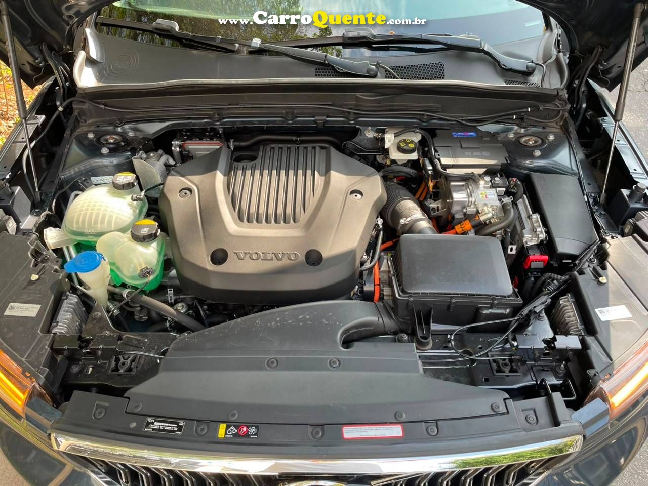 VOLVO XC40 1.5 T5 INSCRIPTION 2022 - Loja