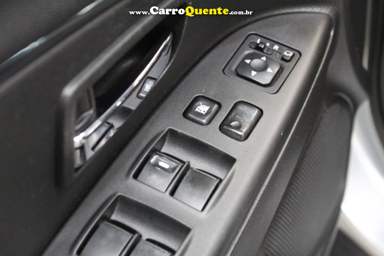 MITSUBISHI ASX 2.0 4WD 16V 2015 - Loja