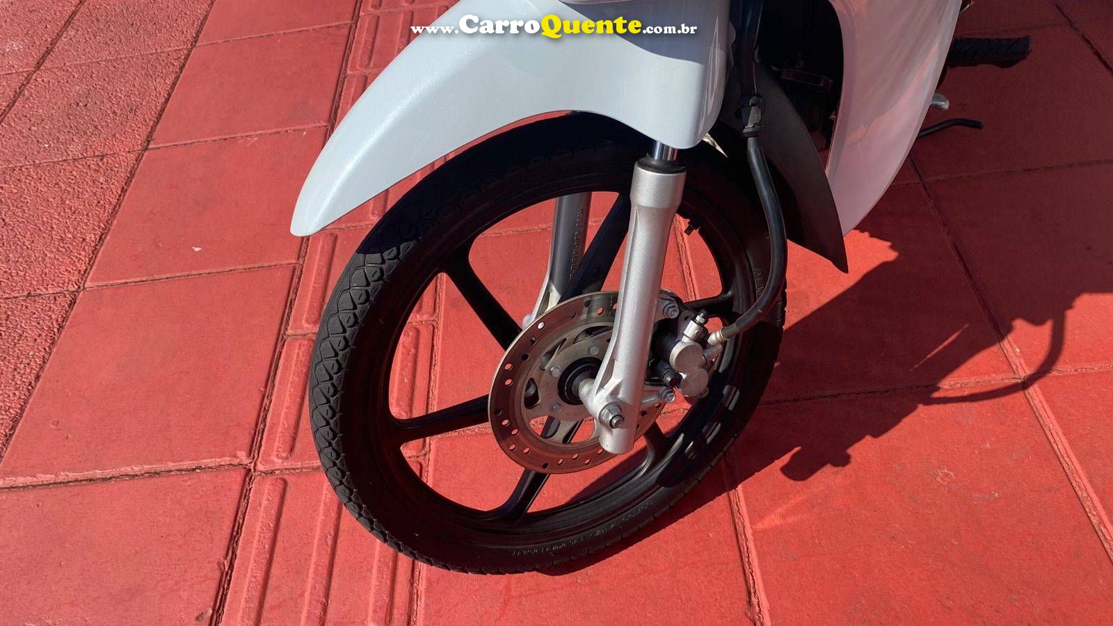 HONDA BIZ 125 EX 2014 - Loja