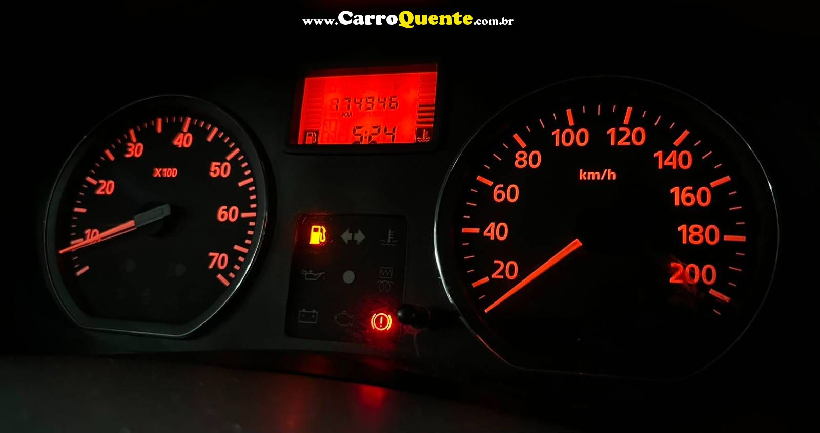 RENAULT LOGAN 1.0 EXPRESSION 16V 2010 - Loja