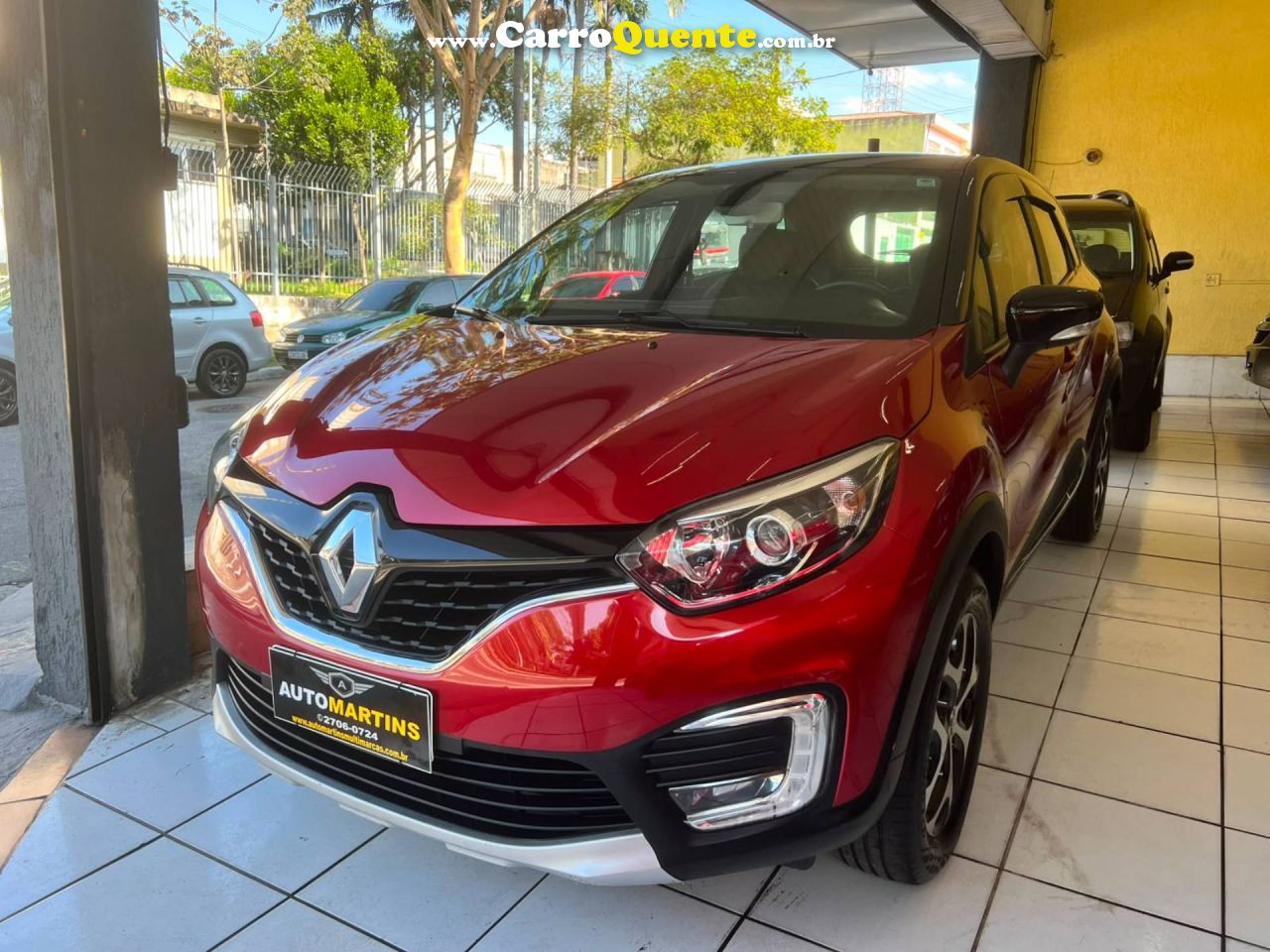 RENAULT CAPTUR 1.6 16V SCE INTENSE 2018 - Loja