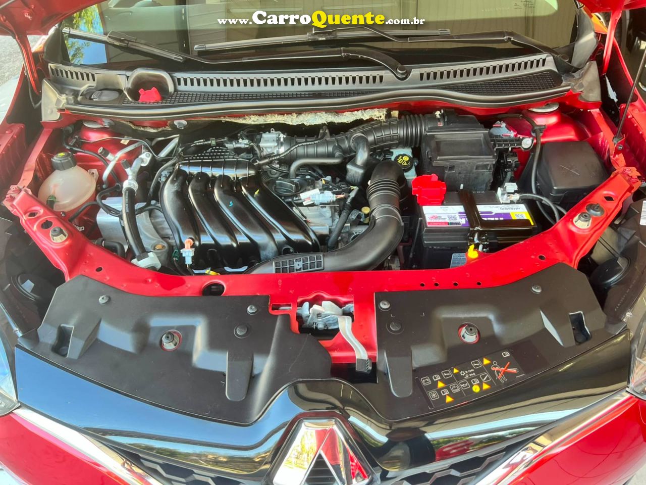 RENAULT CAPTUR 1.6 16V SCE INTENSE 2018 - Loja