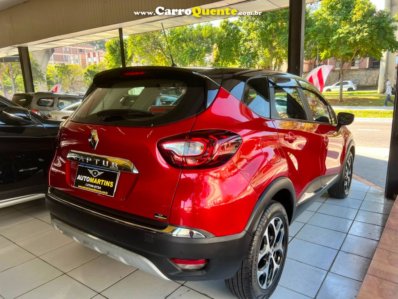 RENAULT CAPTUR 1.6 16V SCE INTENSE 2018 - Loja