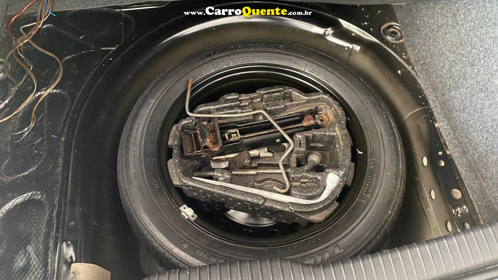 VOLKSWAGEN GOLF 1.6 MI SPORTLINE 8V 2008 - Loja