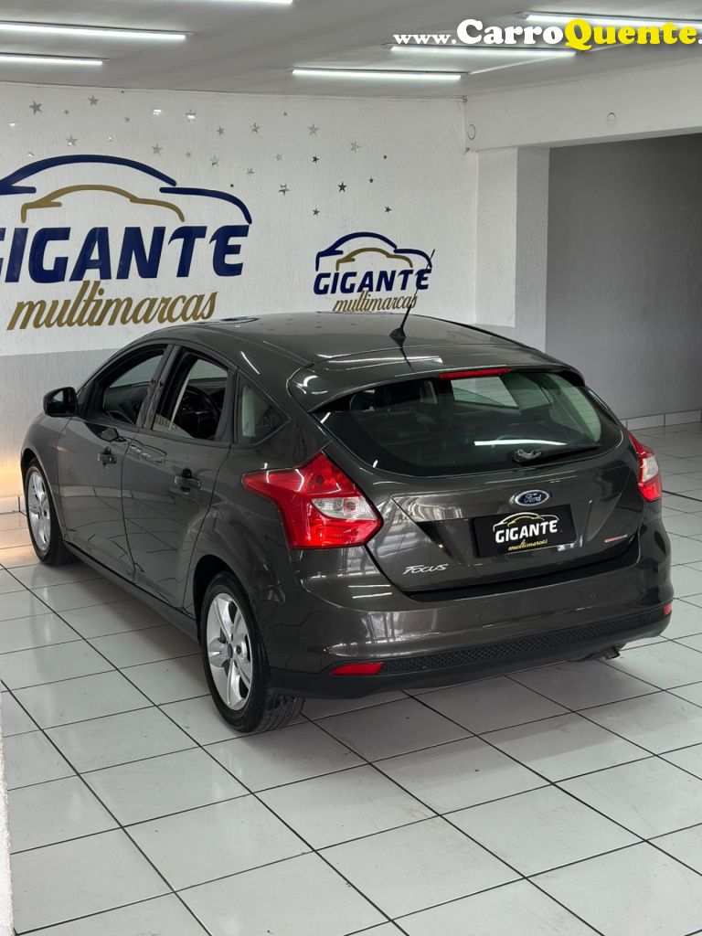 FORD   FOCUS 2.0 16VSESE PLUS FLEX 5P AUT.   CINZA 2014 2.0 FLEX - Loja