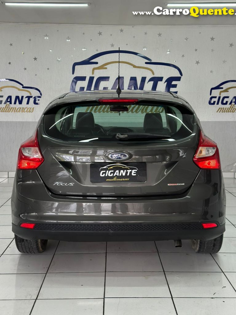 FORD   FOCUS 2.0 16VSESE PLUS FLEX 5P AUT.   CINZA 2014 2.0 FLEX - Loja