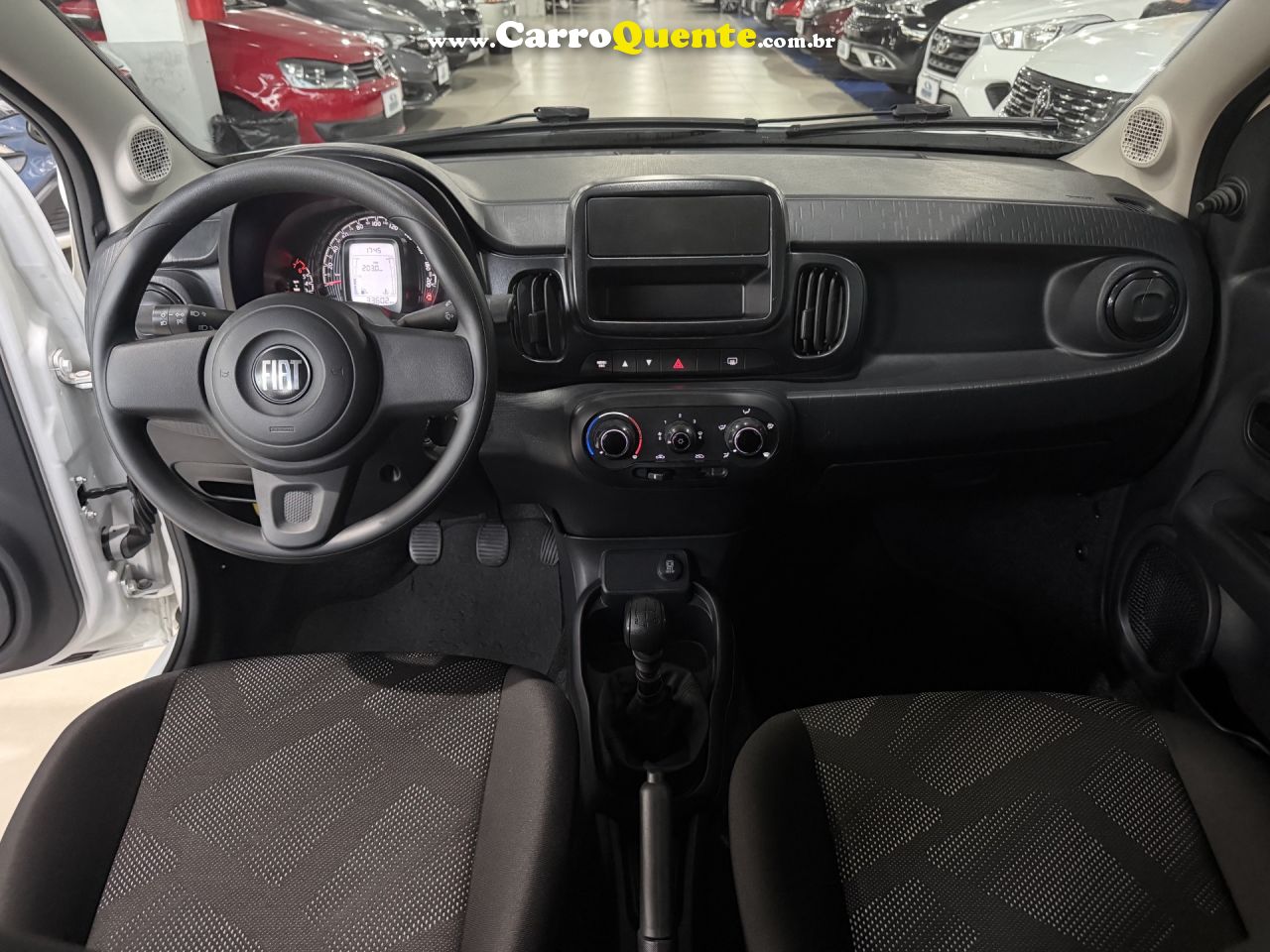 FIAT   MOBI LIKE 1.0 FIRE FLEX 5P.   BRANCO 2023 1.0 FLEX - Loja