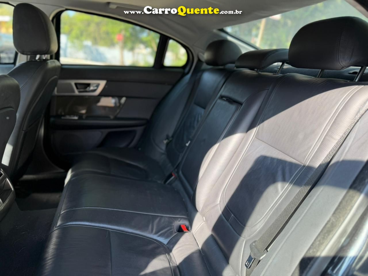 JAGUAR   XF 2.0 GTDI SPORT LUXURY 240CV AUT.   CINZA 2013 2.0 GASOLINA - Loja