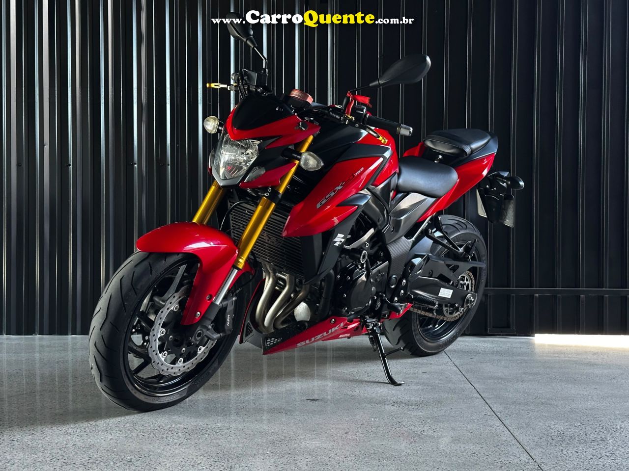 SUZUKI   GSX-S 750   VERMELHO 2018 750 GASOLINA - Loja