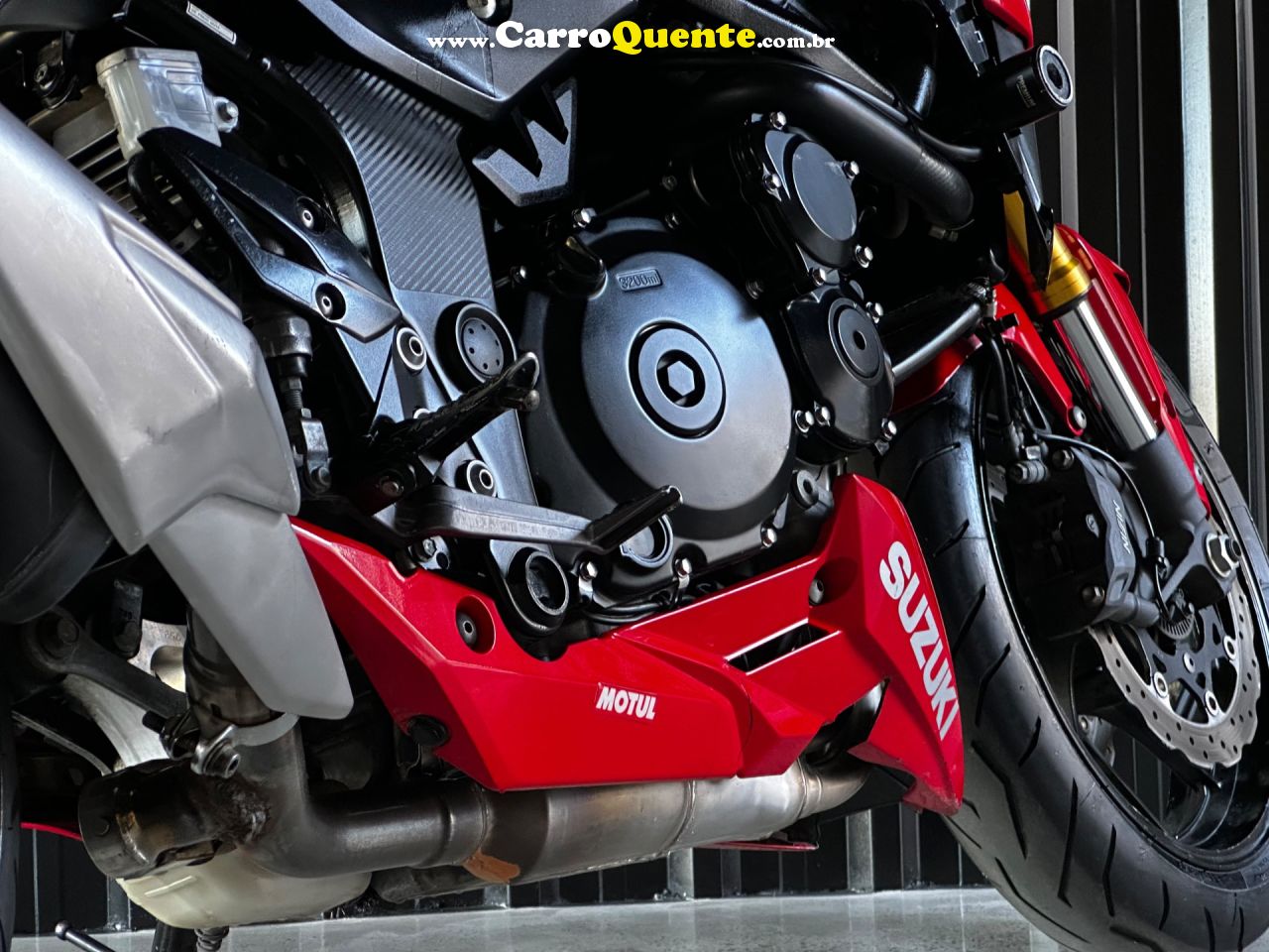 SUZUKI   GSX-S 750   VERMELHO 2018 750 GASOLINA - Loja