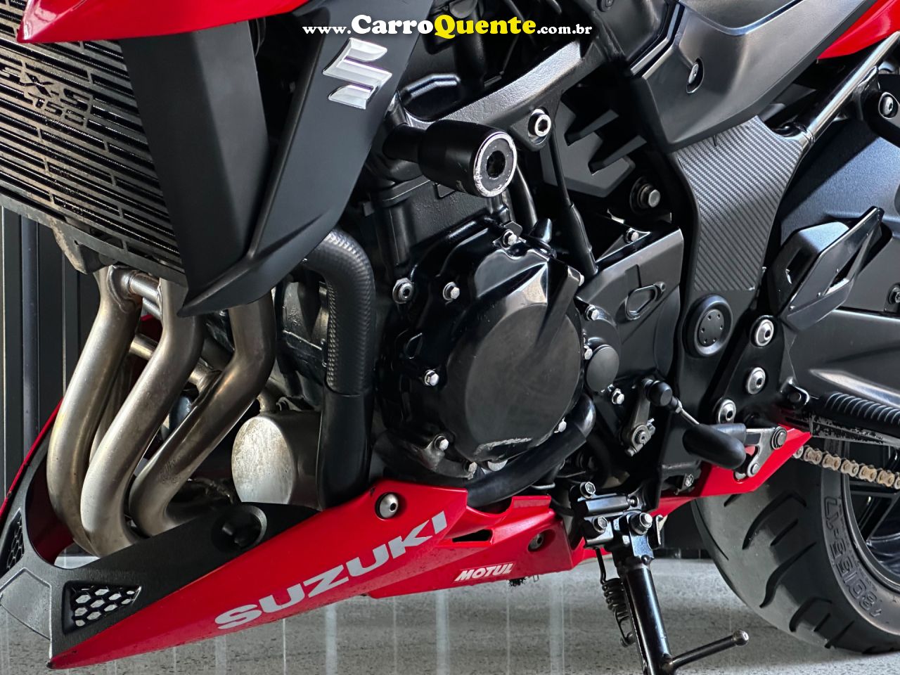 SUZUKI   GSX-S 750   VERMELHO 2018 750 GASOLINA - Loja