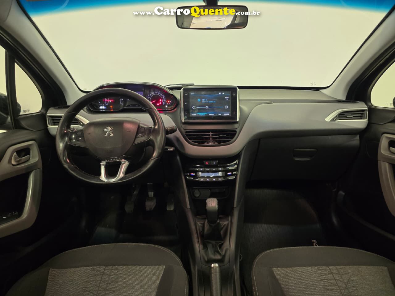 PEUGEOT   208 ALLURE 1.2 FLEX 12V 5P MEC.   PRETO 2018 1.2 FLEX - Loja