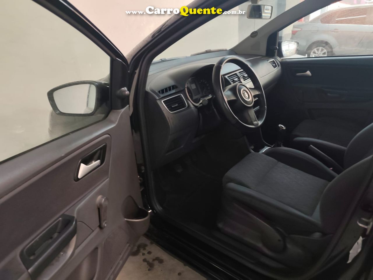 VOLKSWAGEN   FOX 1.0 MI TOTAL FLEX 8V 3P   PRETO 2013 1.0 FLEX - Loja