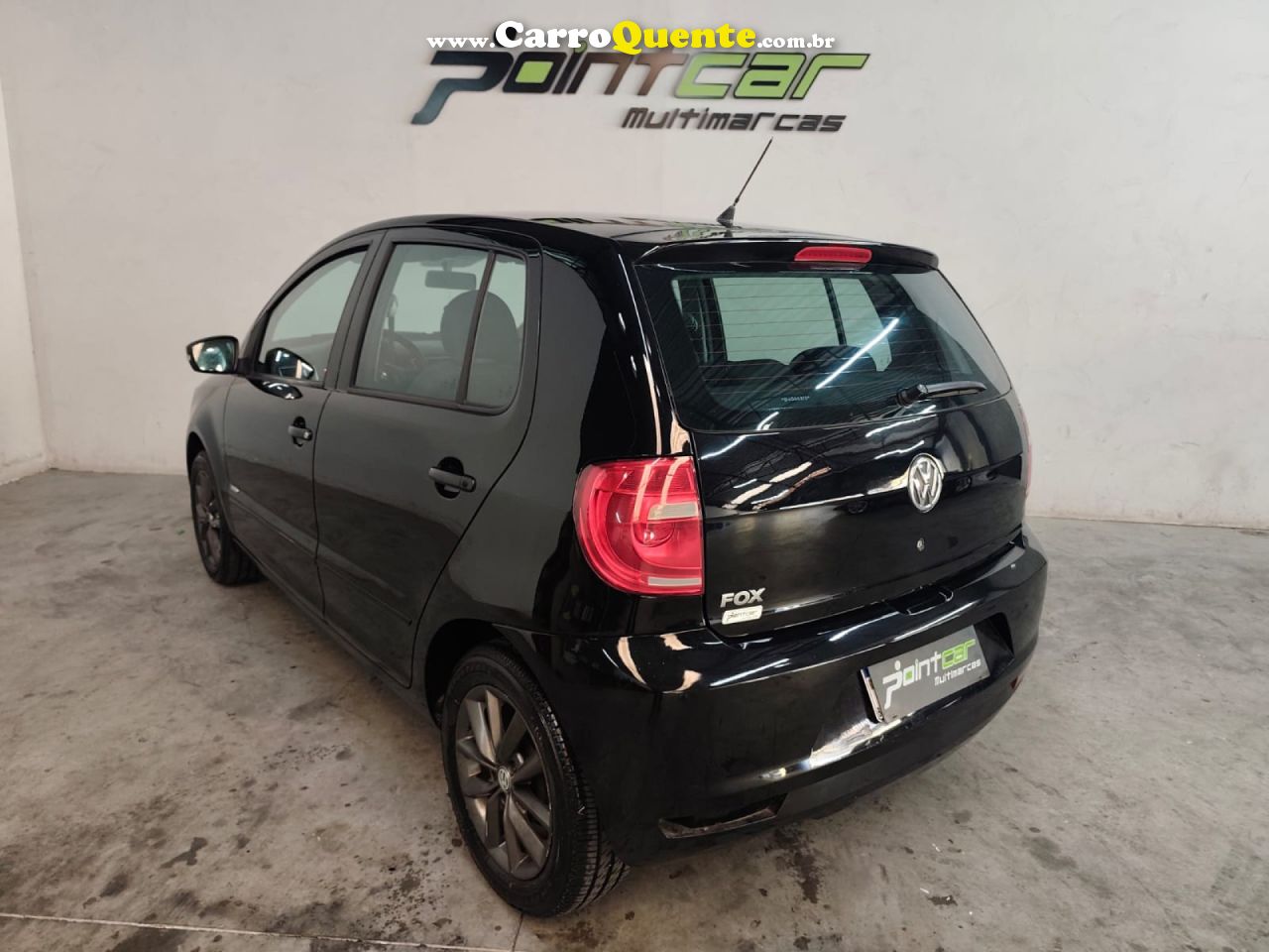 VOLKSWAGEN   FOX 1.0 MI TOTAL FLEX 8V 3P   PRETO 2013 1.0 FLEX - Loja