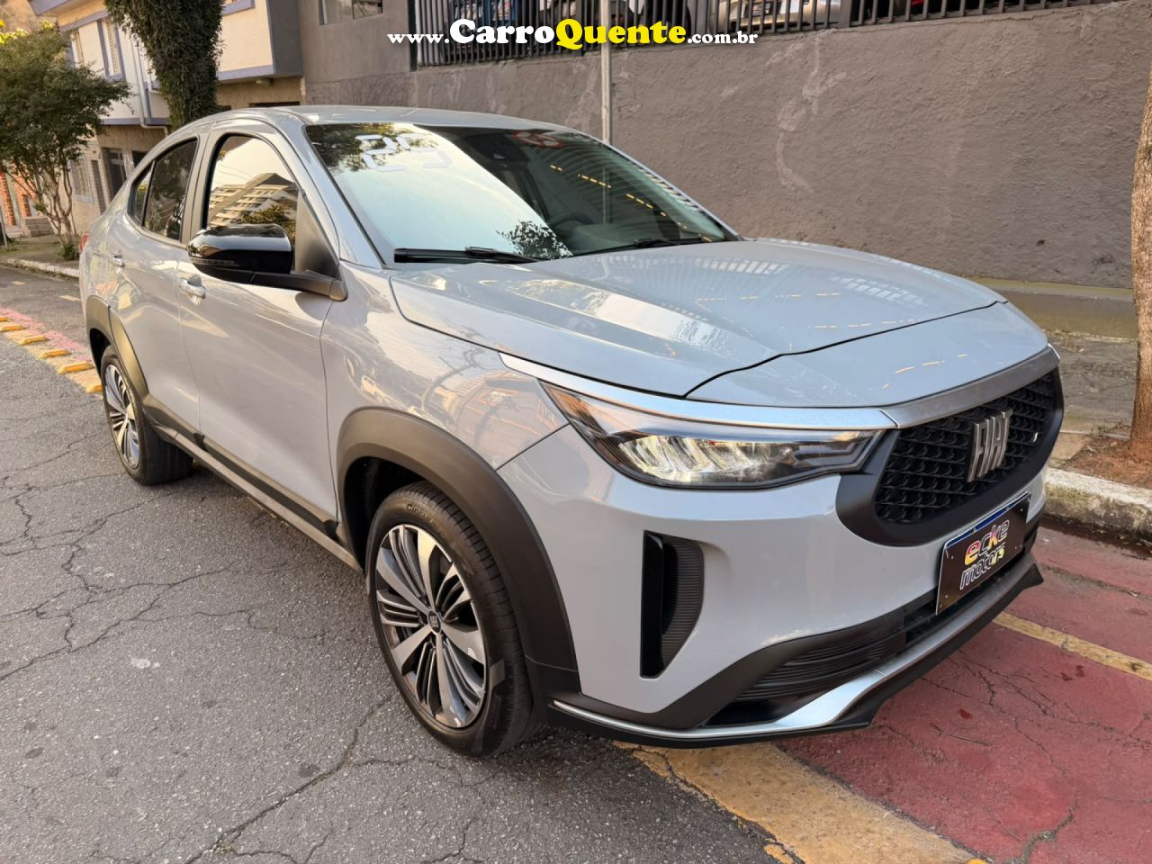 FIAT   FASTBACK AUDACE T200 HIBRIDO   CINZA 2025 1.0 T ELÉTRICO E FLEX - Loja