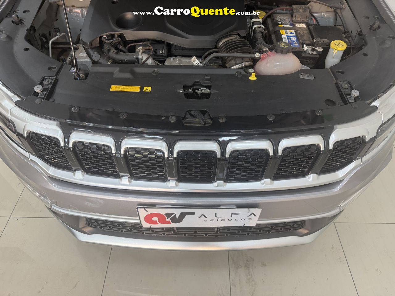 JEEP   COMMANDER LONGITUDE T270 1.3 TB FLEX AUT   PRATA 2025 1.3 FLEX - Loja