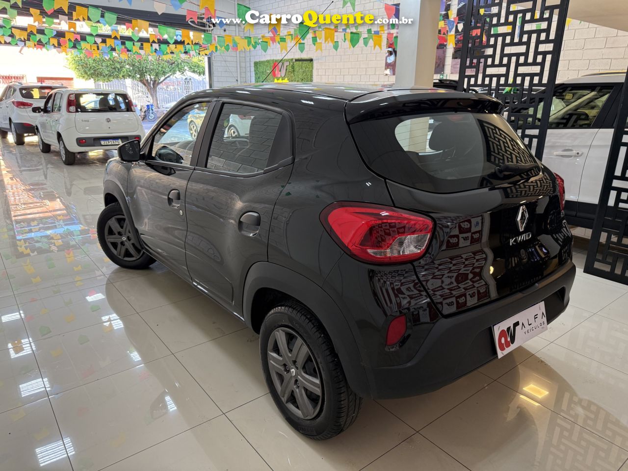 RENAULT   KWID ZEN 1.0 FLEX 12V 5P MEC.   PRETO 2025 1.0 FLEX - Loja