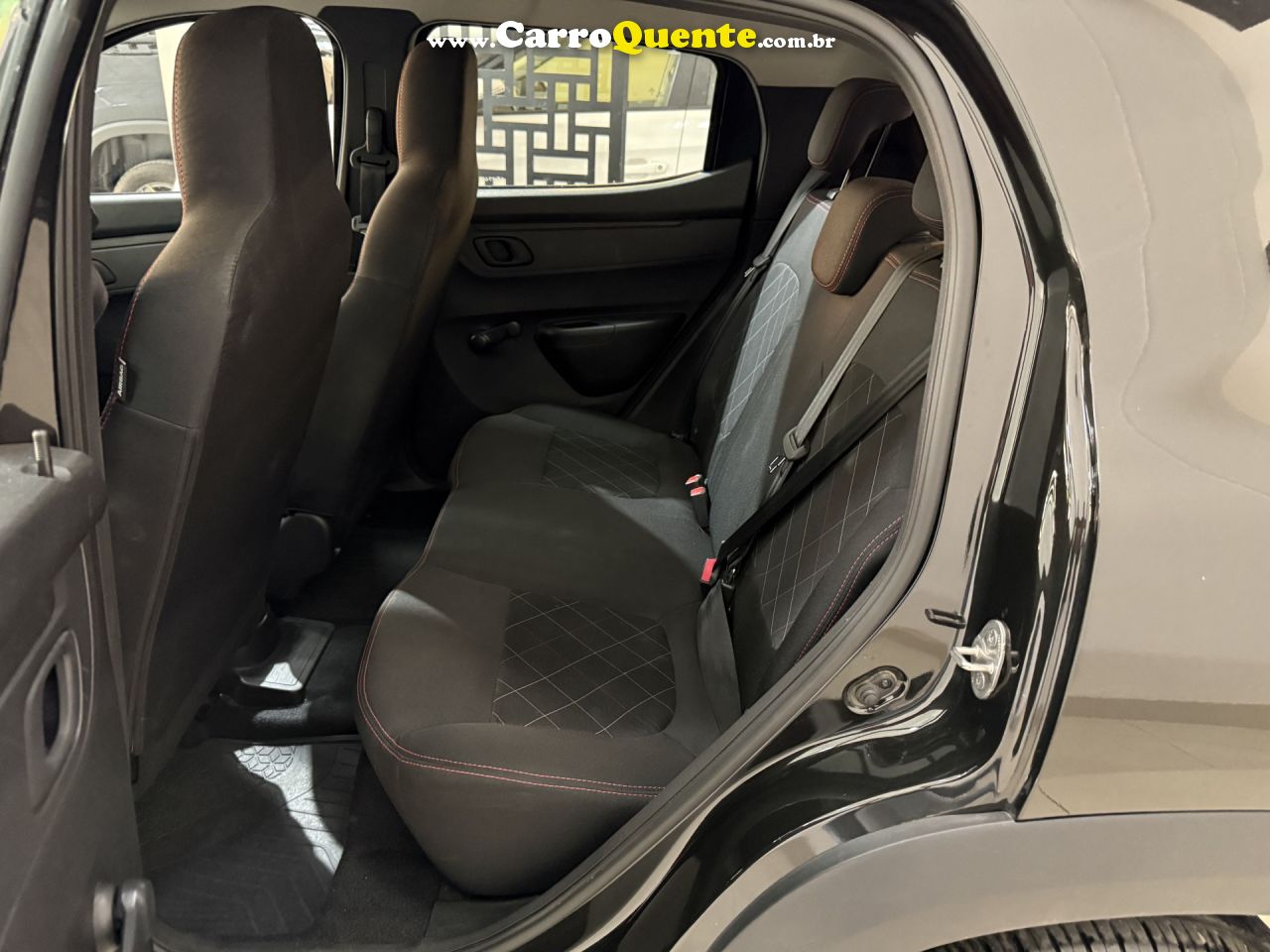 RENAULT   KWID ZEN 1.0 FLEX 12V 5P MEC.   PRETO 2025 1.0 FLEX - Loja
