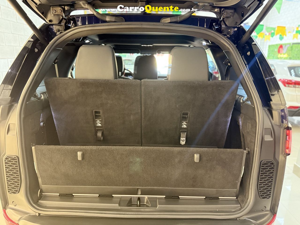 LAND ROVER   DISCOVERY HSE 3.0 V6 4X4 TD6 DIESEL AUT.   AZUL 2019 3.0 DIESEL - Loja