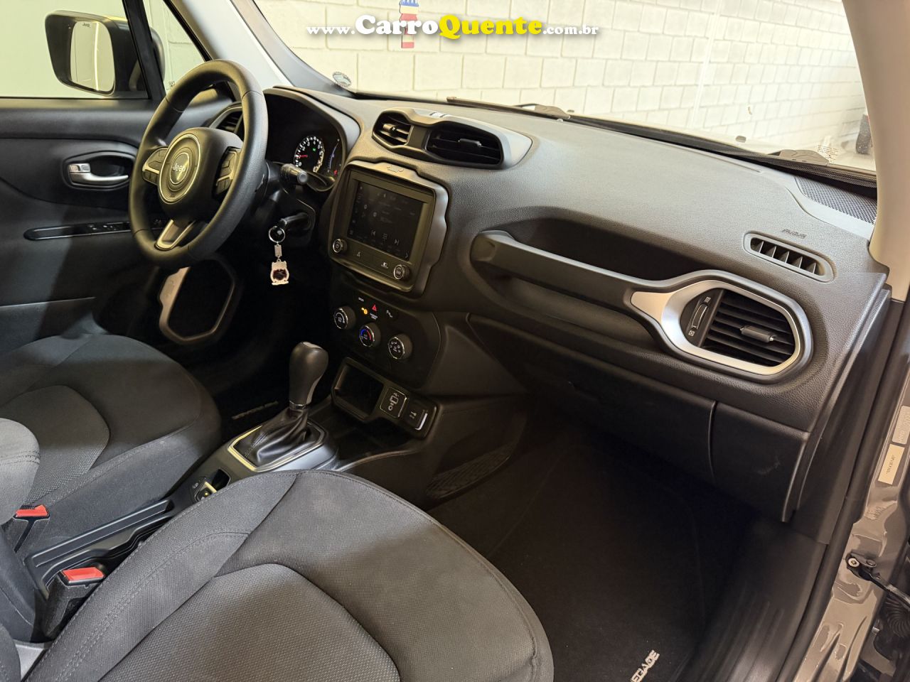 JEEP   RENEGADE SPORT 1.8 4X2 FLEX 16V AUT.   CINZA 2021 1.8 FLEX - Loja