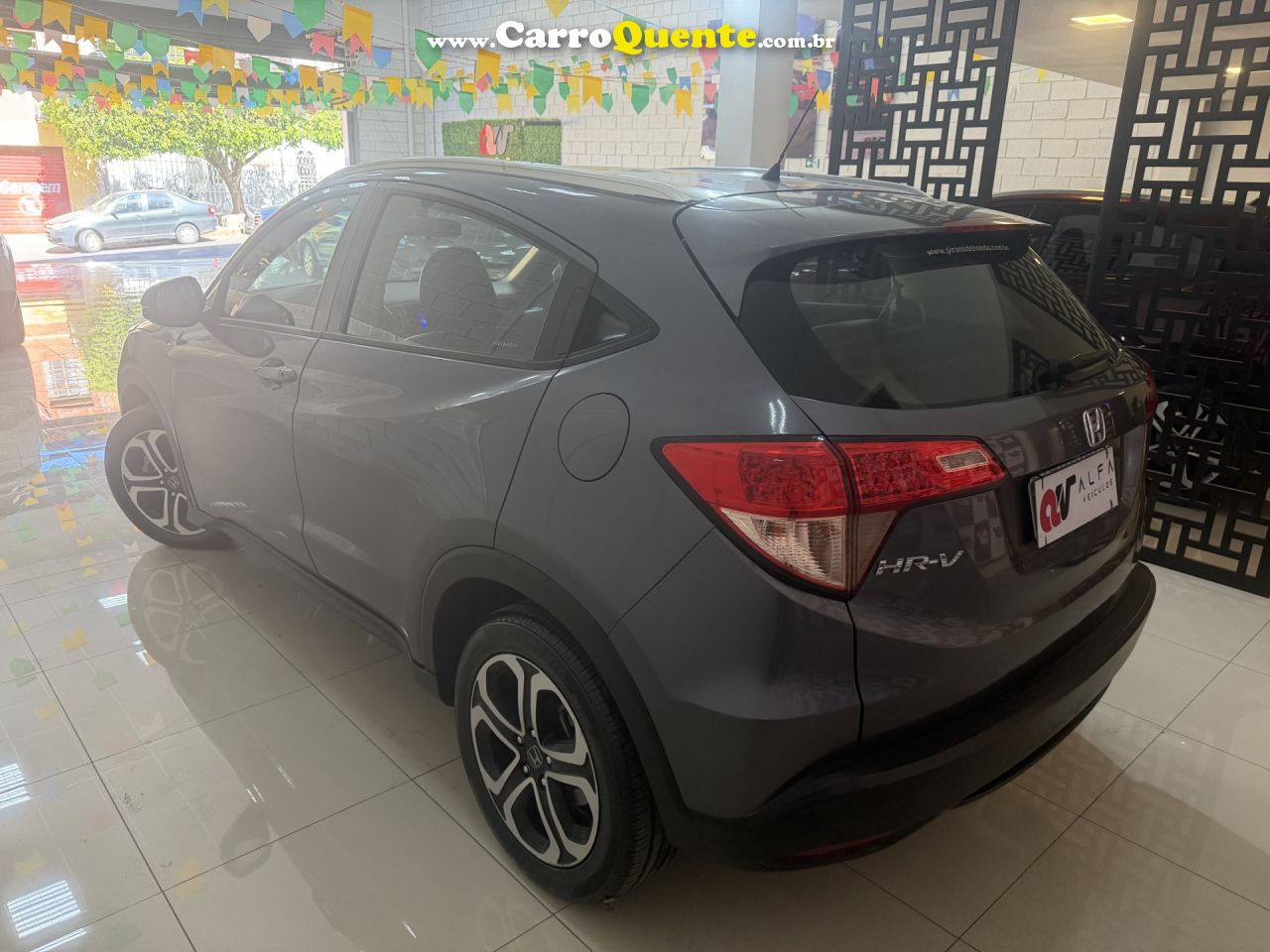 HONDA   HR-V EX 1.8 FLEXONE 16V 5P AUT.   CINZA 2016 1.8 GASOLINA - Loja
