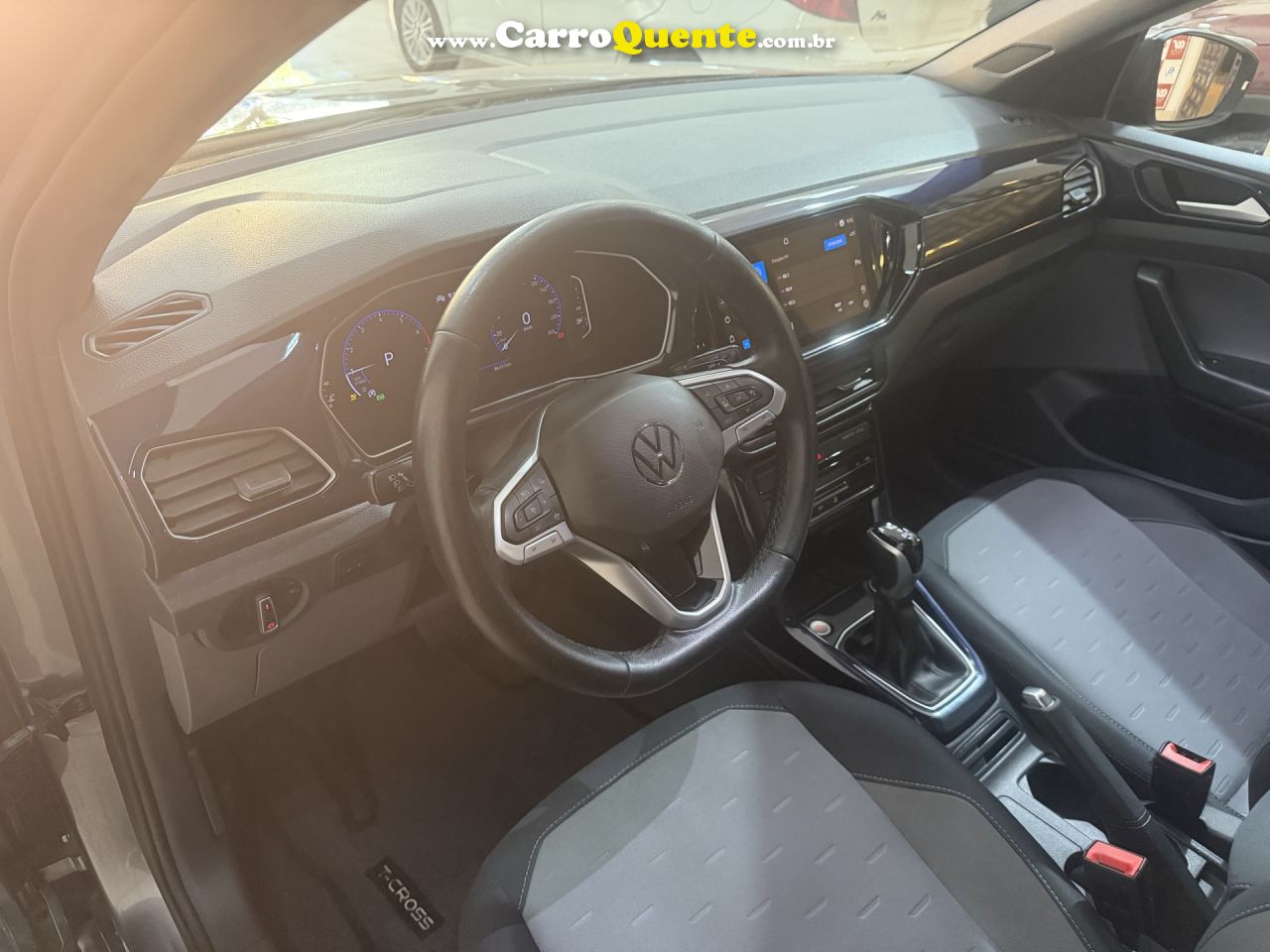 VOLKSWAGEN   T-CROSS COMFOR. 200 TSI 1.0 FLEX 5P AUT.   CINZA 2022 1.0 FLEX - Loja