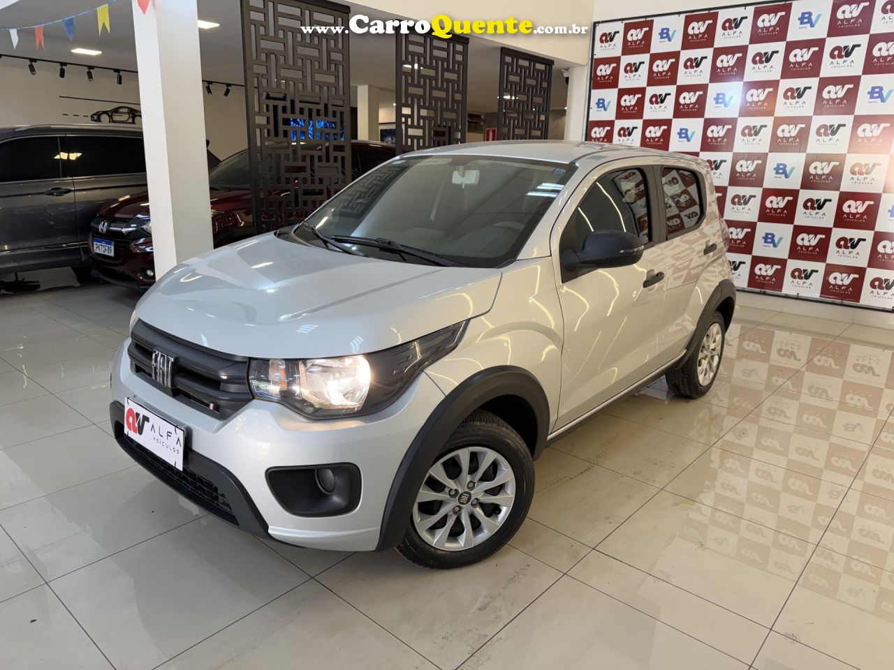 FIAT   MOBI LIKE 1.0 FIRE FLEX 5P.   PRATA 2022 1.0 FLEX - Loja