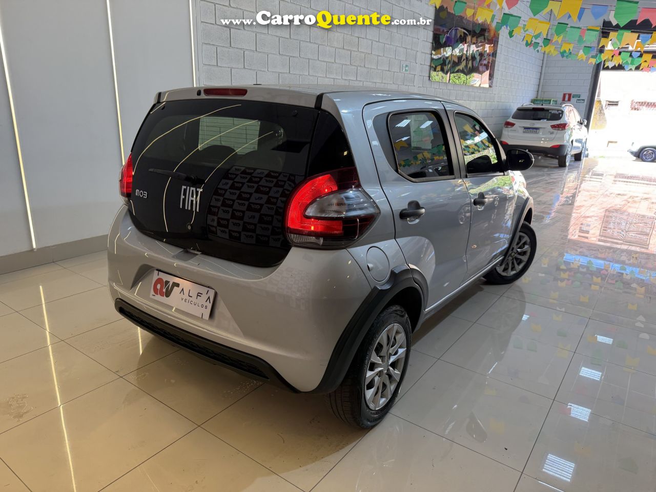 FIAT   MOBI LIKE 1.0 FIRE FLEX 5P.   PRATA 2022 1.0 FLEX - Loja
