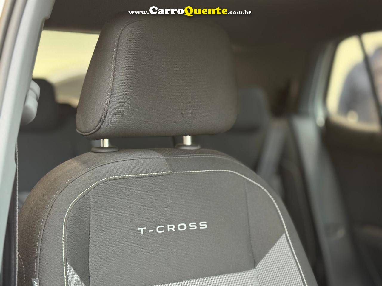 VOLKSWAGEN T-CROSS 1.0 200 TSI TOTAL 2025 - Loja