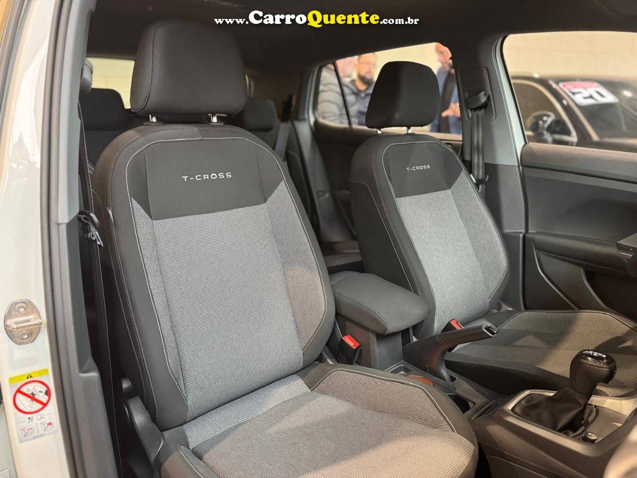 VOLKSWAGEN T-CROSS 1.0 200 TSI TOTAL 2025 - Loja