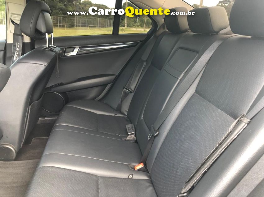 Mercedes-Benz C 180 1.8 CGI CLASSIC 16V GASOLINA 4P AUTOMÁTICO - Loja