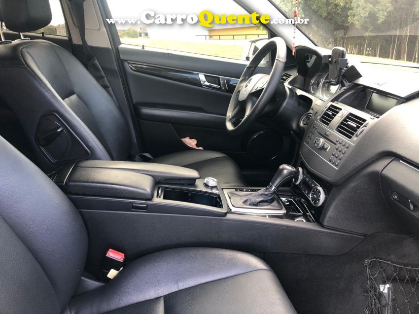 Mercedes-Benz C 180 1.8 CGI CLASSIC 16V GASOLINA 4P AUTOMÁTICO - Loja